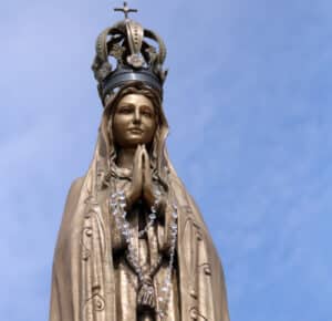 Is Pope Francis’ Consecration of  Russia & Ukraine Legit? Pray it Anyway